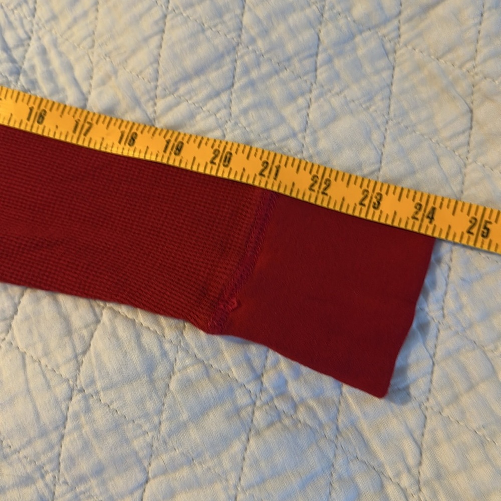Gap Women’s Long Sleeve Red Thermal Size Medium - Picture 7 of 7